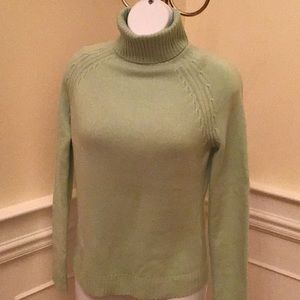 Cashmere sweater